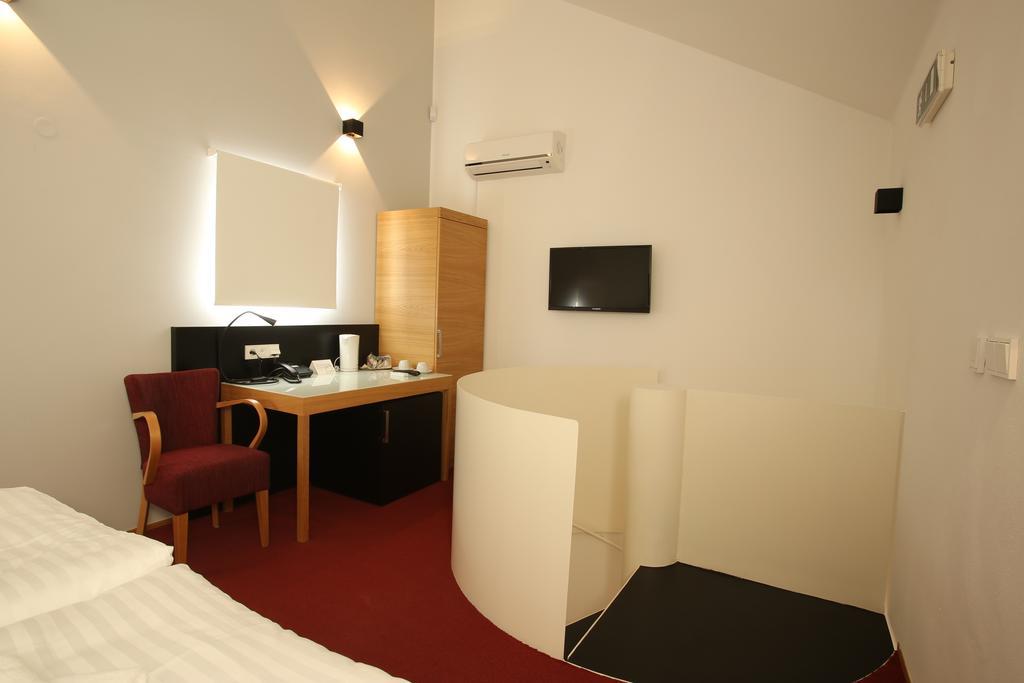 Hotel Purkmistr Кромержиж Екстер'єр фото